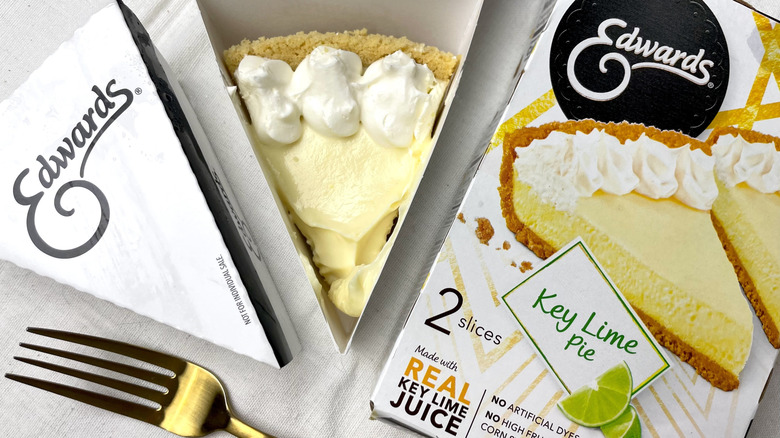 Edwards frozen key lime pie slice and box