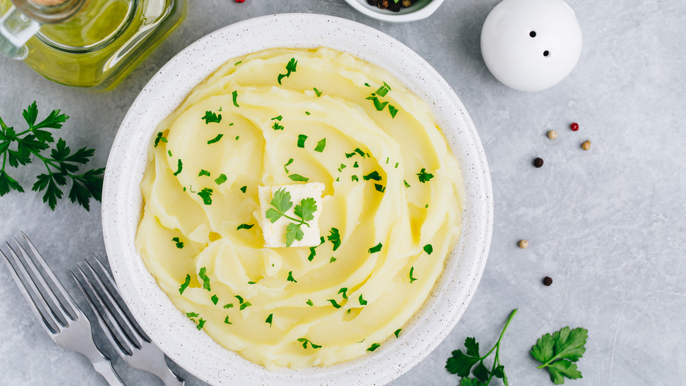 Mashed potatoes in a white bowl