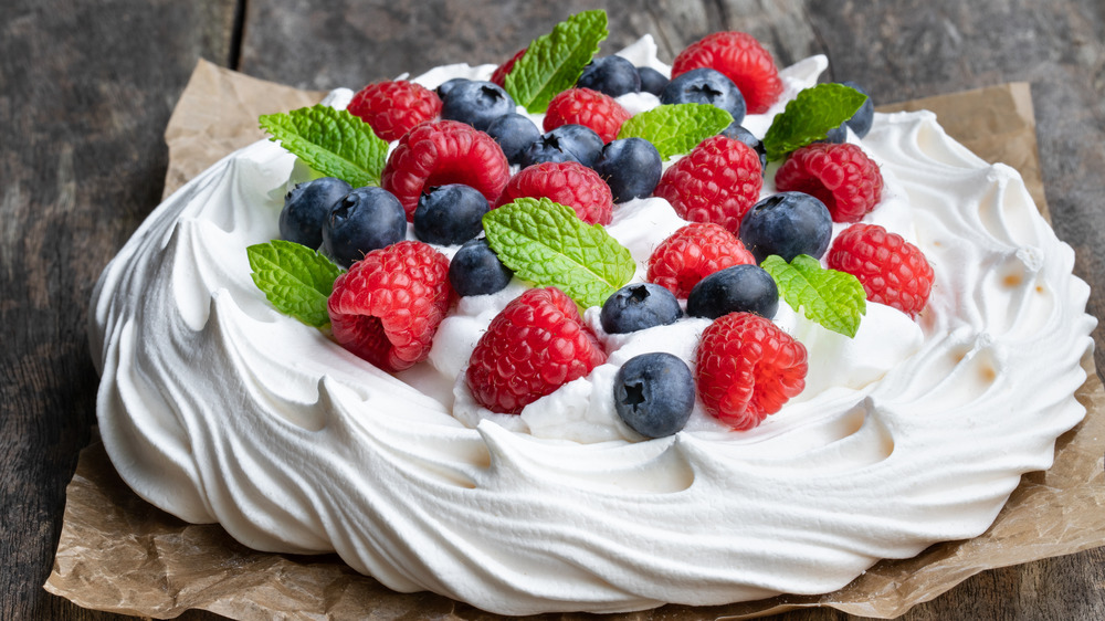 Pavlova dessert with berries