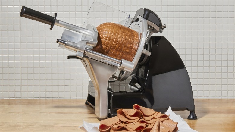 Prime Roots ham in slicer