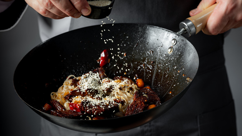 How to Clean a Wok