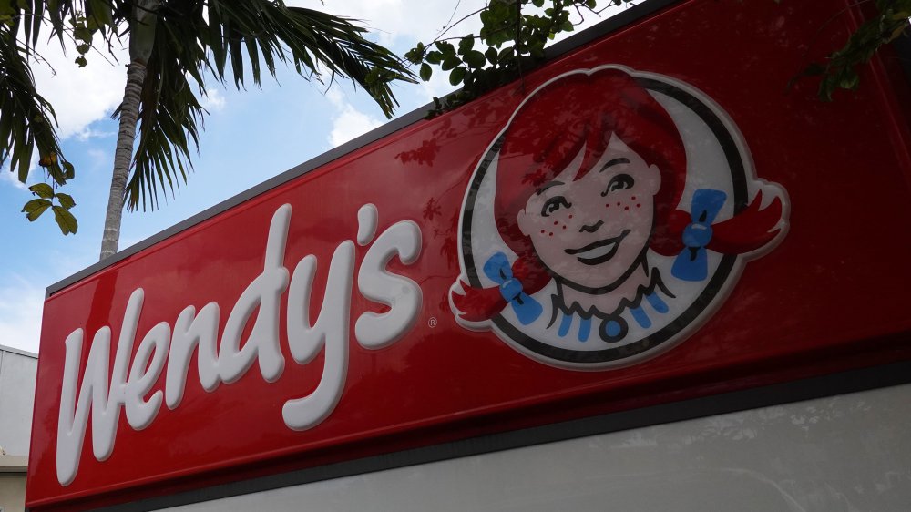 Wendy's sign