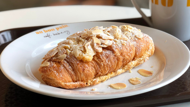 An Au Bon Pain pastry