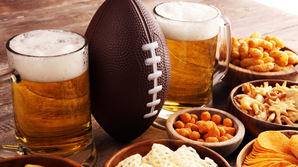 Football party foods and beer