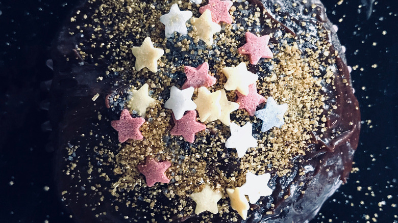 Edible Cake Glitter