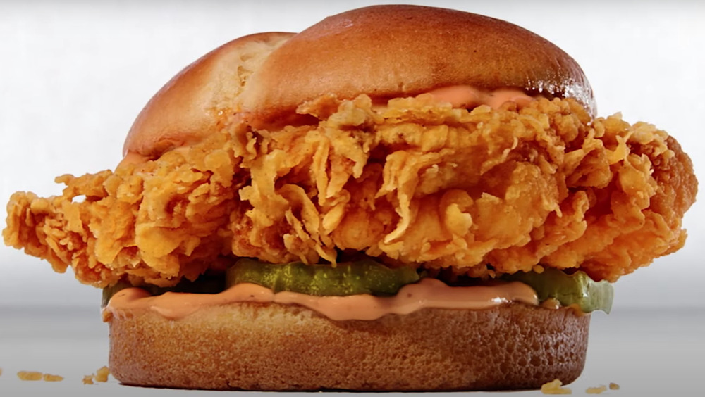 Zaxby's signature chicken sandwich