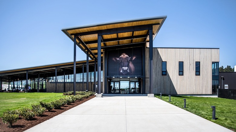 The front of the Tillamook Creamery 