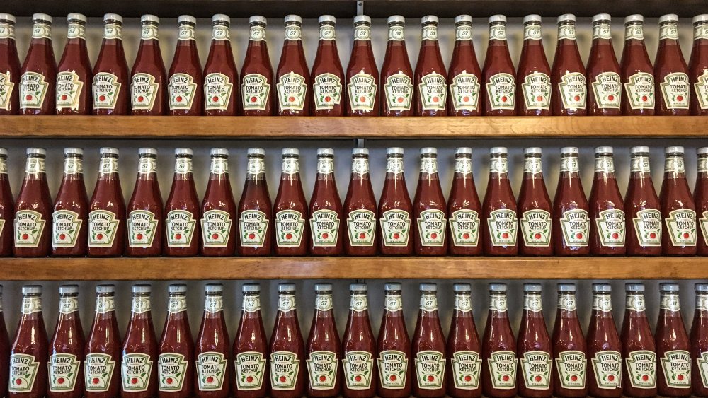 https://www.mashed.com/img/gallery/this-is-what-the-57-on-heinz-ketchup-bottles-really-means/intro-1594314794.jpg