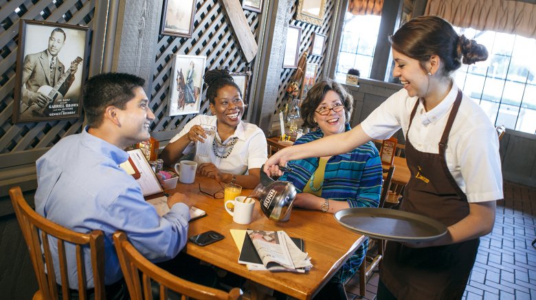 Cracker Barrel 