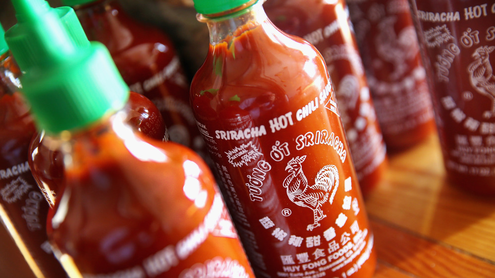 Huy Fong sriracha bottles