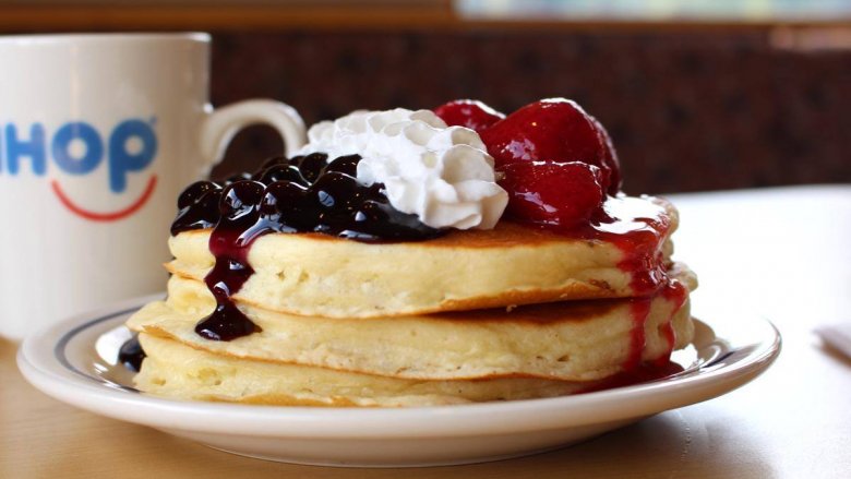 IHOP Rooty Tooty Fresh 'N Fruity combo is back