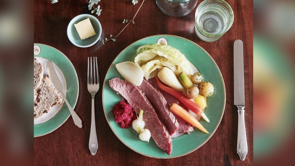 Corned beef with vegetables