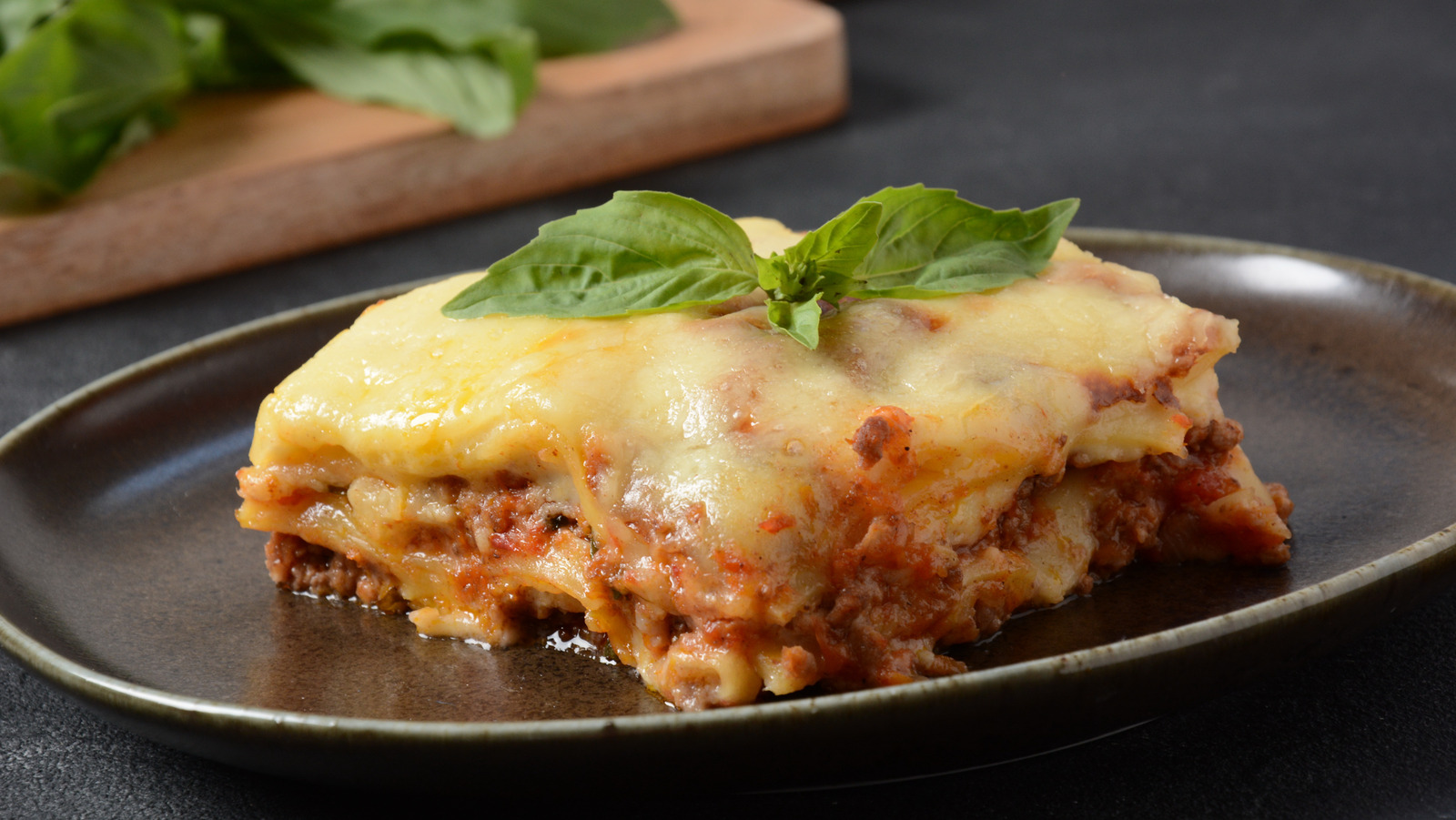 This MichelinListed Restaurant's Lasagna Comes From A Toothpaste Tube