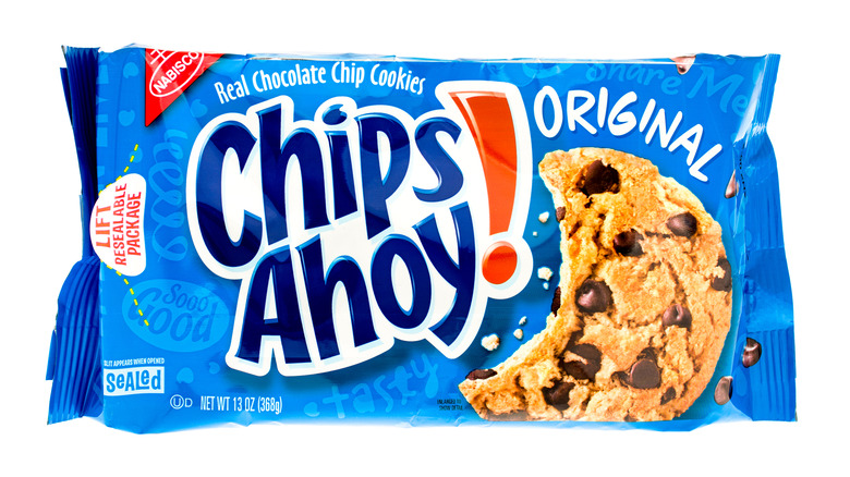 Pack of Chips Ahoy! cookies 