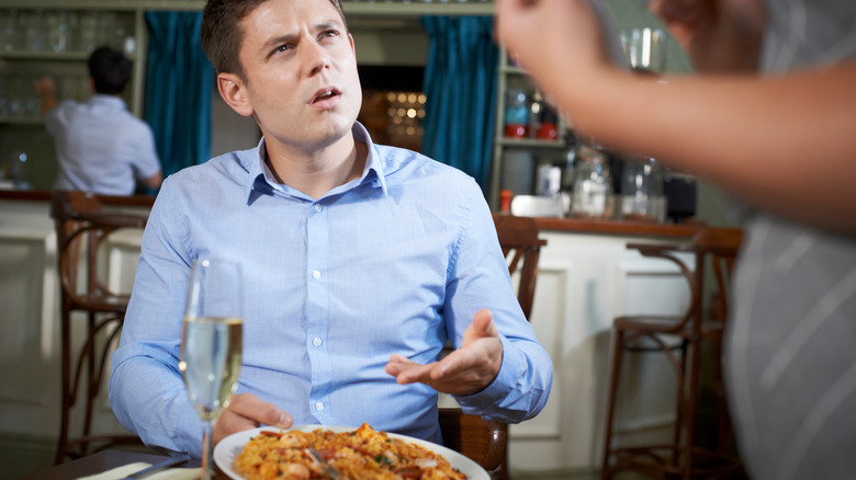 customer complaining about food