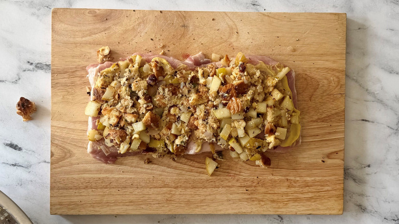 Pork loin topped with pear and hazelnut stuffing