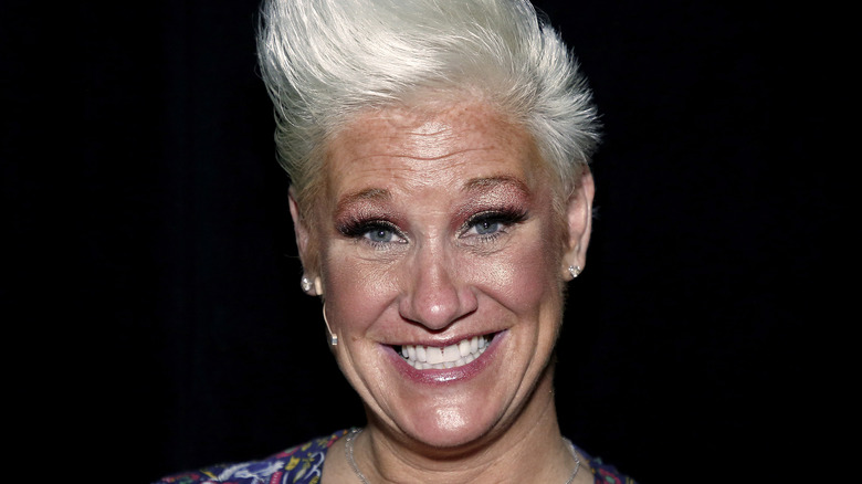 Anne Burrell smiling