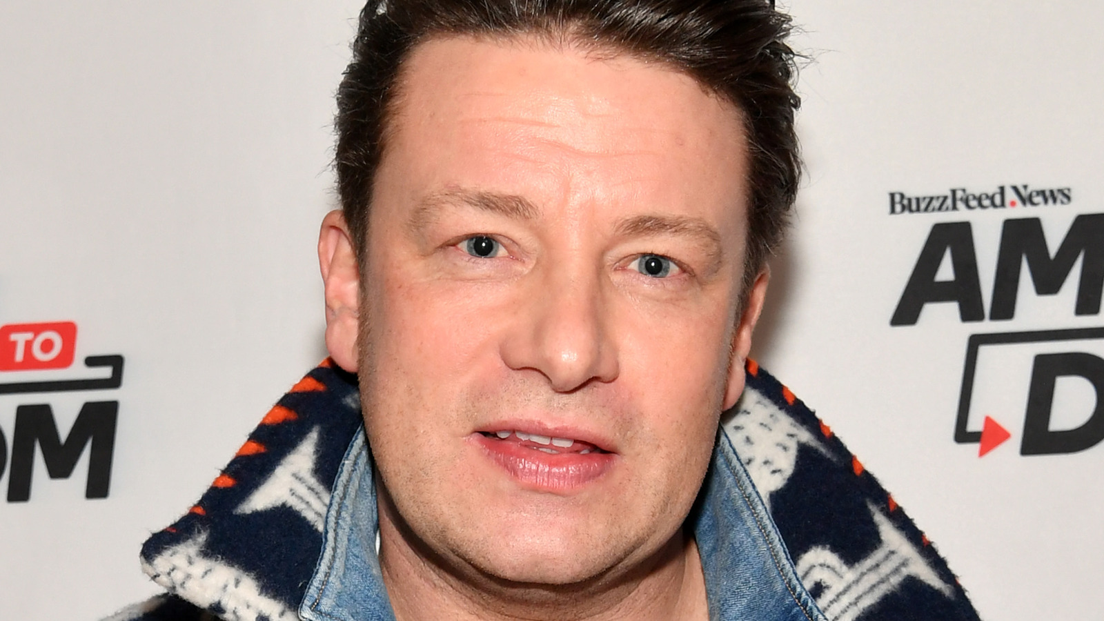 This Quick Jamie Oliver Flatbread Only Uses 2 Ingredients