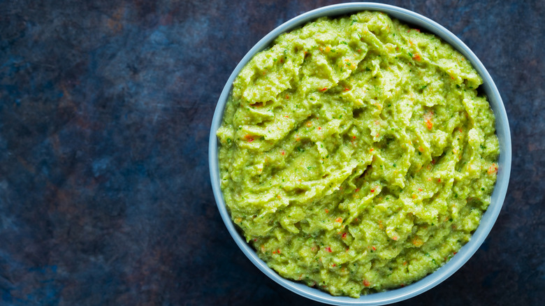 Bowl of guacamole