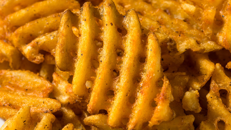 seasoned waffle fries