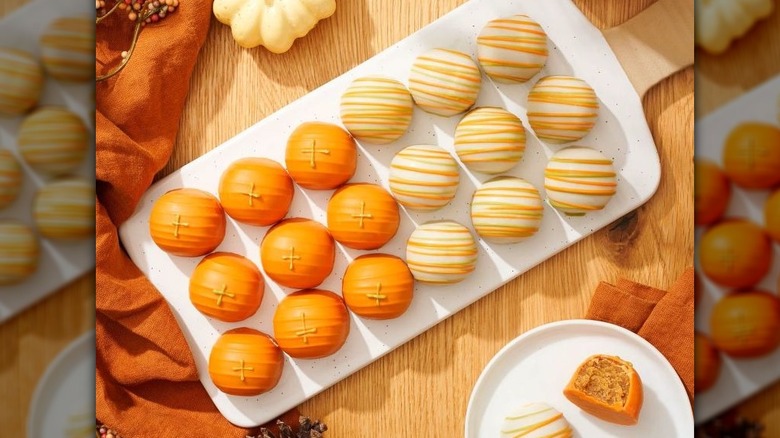 Both designs of Member's Mark pumpkin spice cake balls on a white tray