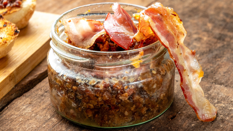 Bacon jam in a jar