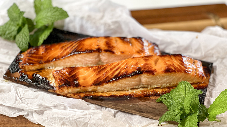 maple bourbon glazed salmon with garnishes
