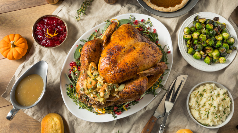 A quintessential Thanksgiving dinner