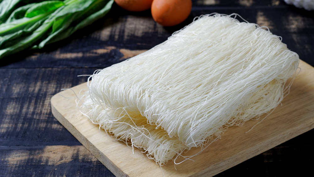 Vermicelli rice noodles