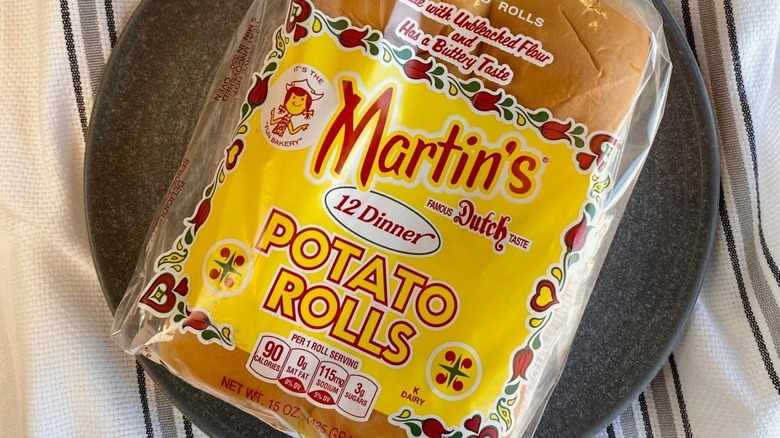 Bag of Martin's Potato Rolls