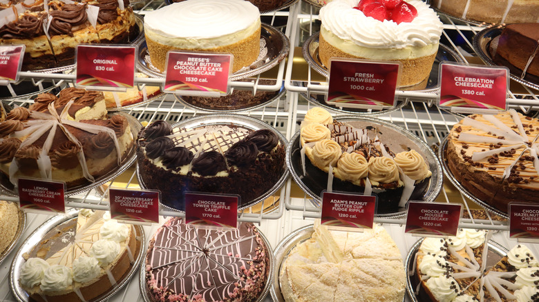 Cheesecake Factory cheesecakes in display case