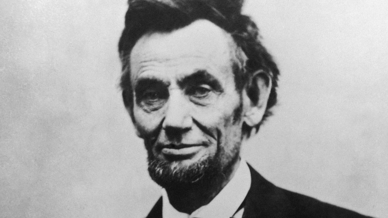 Black and white photo of Abraham Lincoln