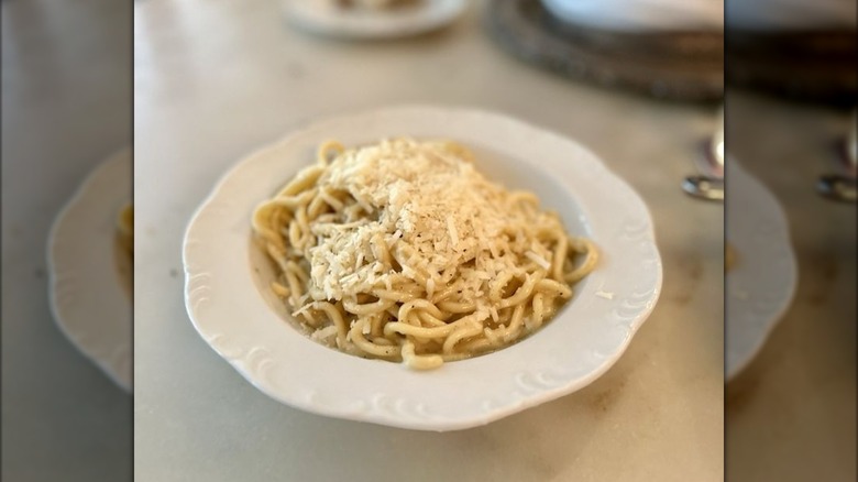tonnarelli cacio e pepe