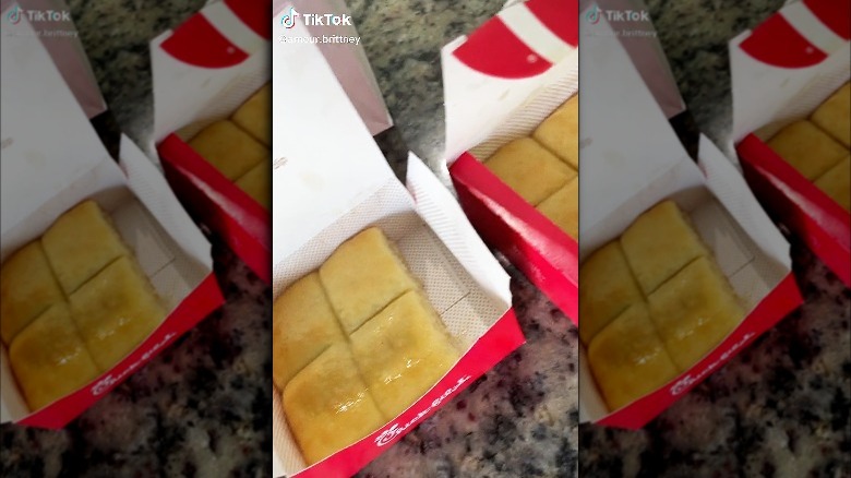 Open box of chick-fil-a yeast rolls