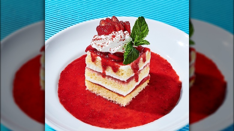 Dave & Buster's strawberry shortcake