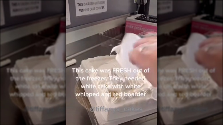 Refrosting cake in TikTok video