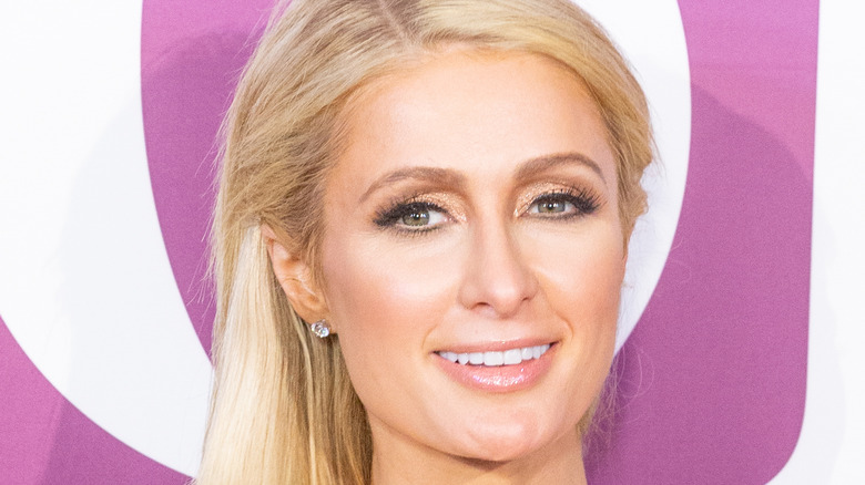 Headshot of Paris Hilton