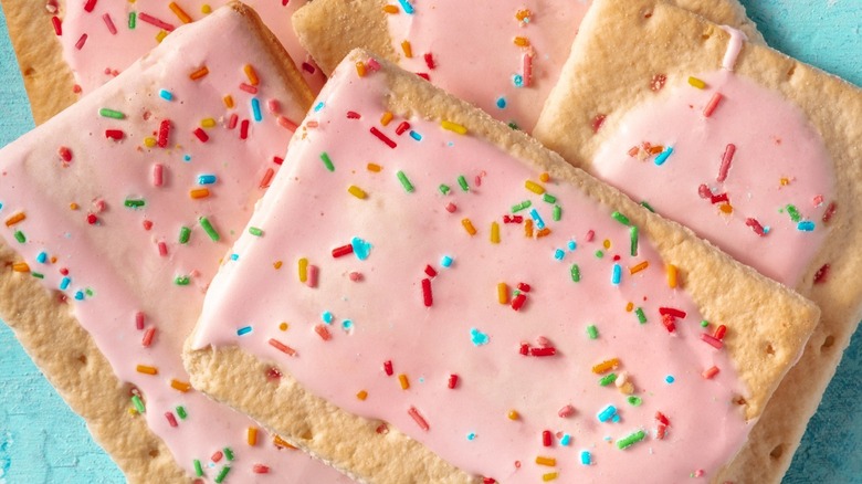 strawberry pop tarts