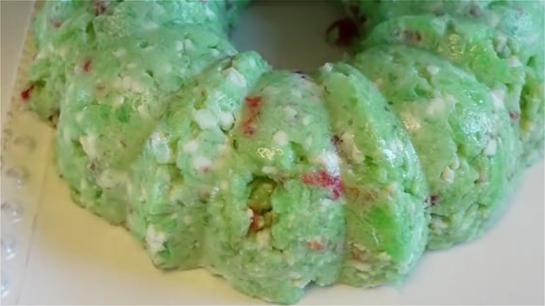 cottage cheese Jell-O salad ring