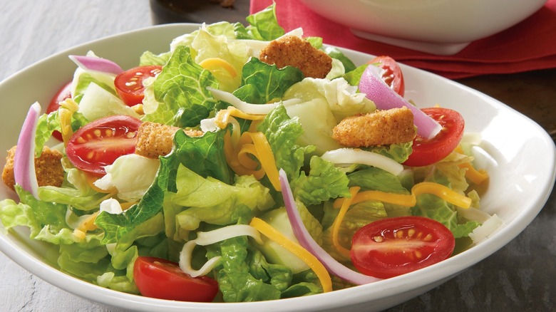 Outback Steakhouse side salad with croutons