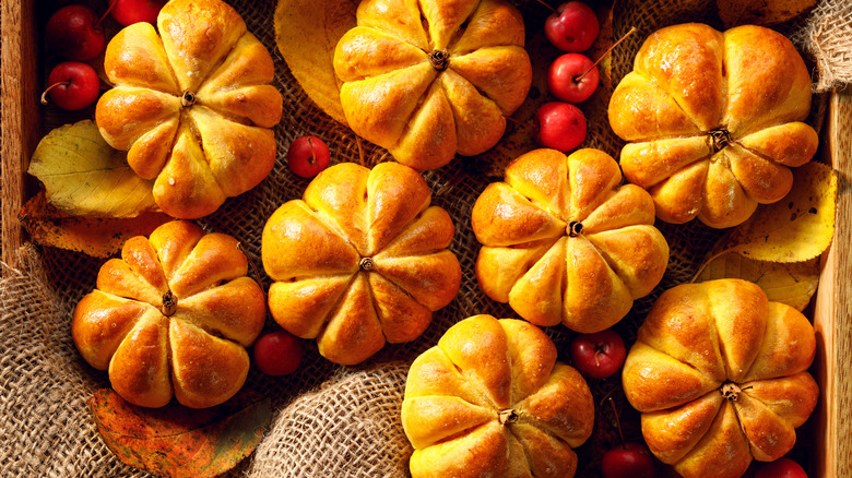 pumpkin pizza bombs