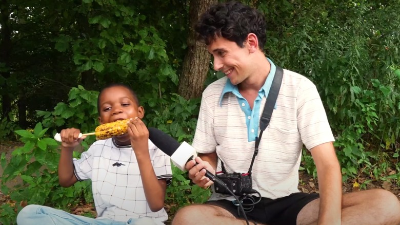Julian Shapiro-Barnum interviewing Corn Kid
