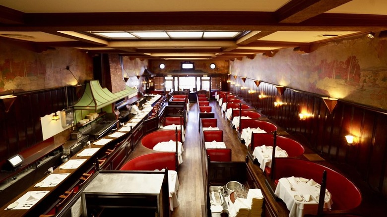 Interior of Musso & Frank Grill in Hollywood