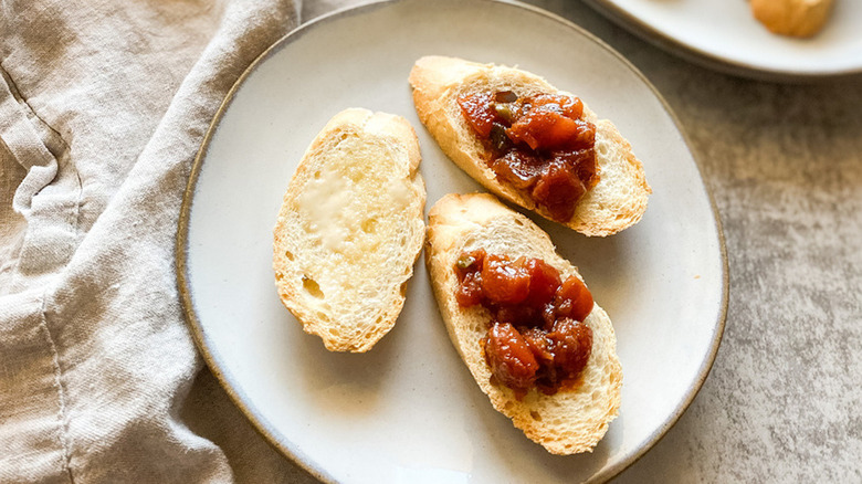 Toasted Baguette Slices