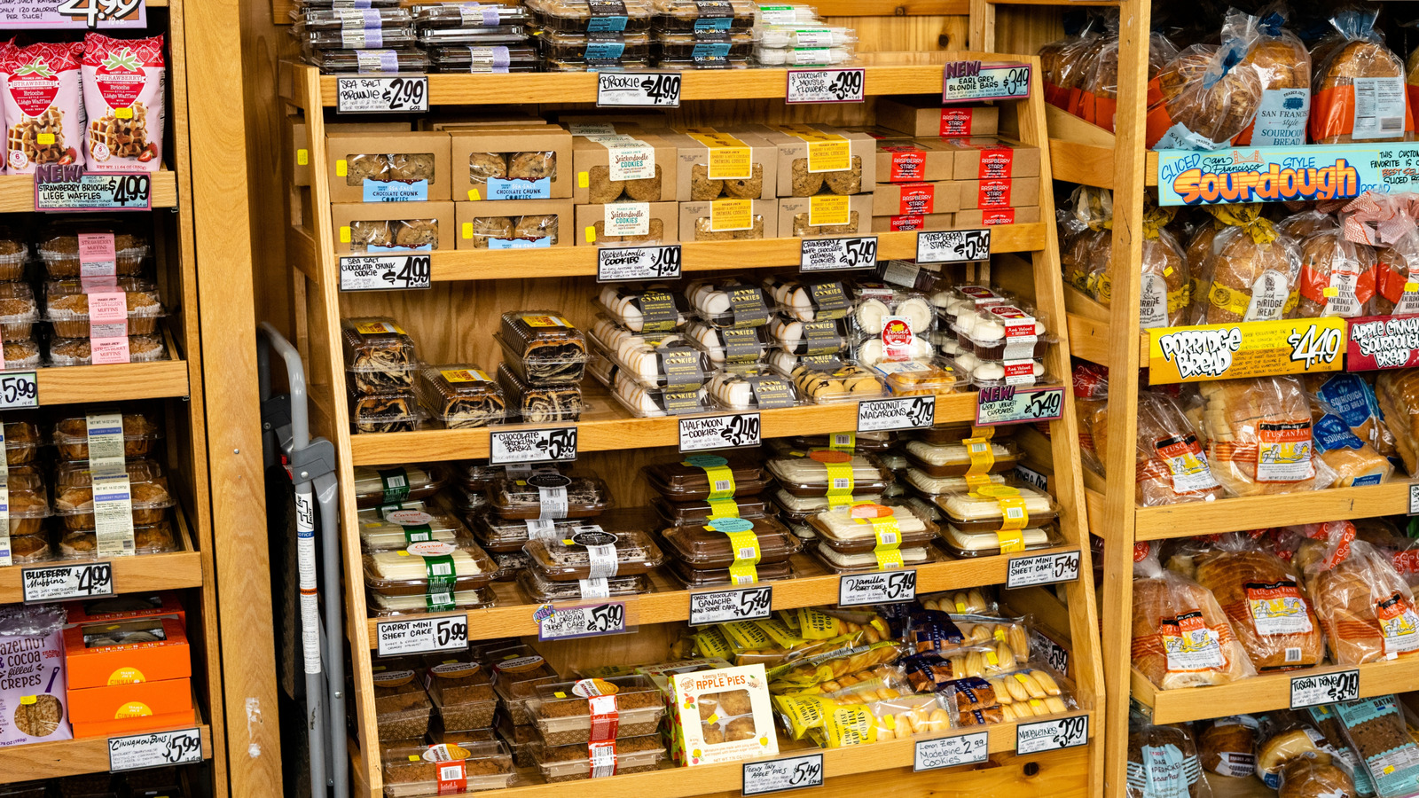 <a href="https://www.mashed.com/2191734/best-new-trader-joes-bakery-items-2026/" target="_blank">Trader Joe’s Customers Are Calling These The Best New Bakery Items Of 2026 So Far</a>