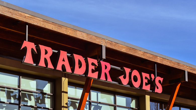 Trader Joe's sign