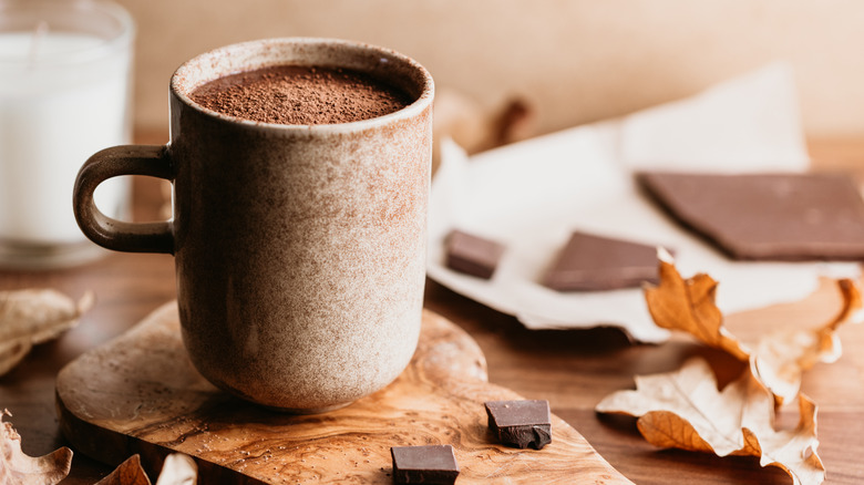 A mug of hot cocoa 