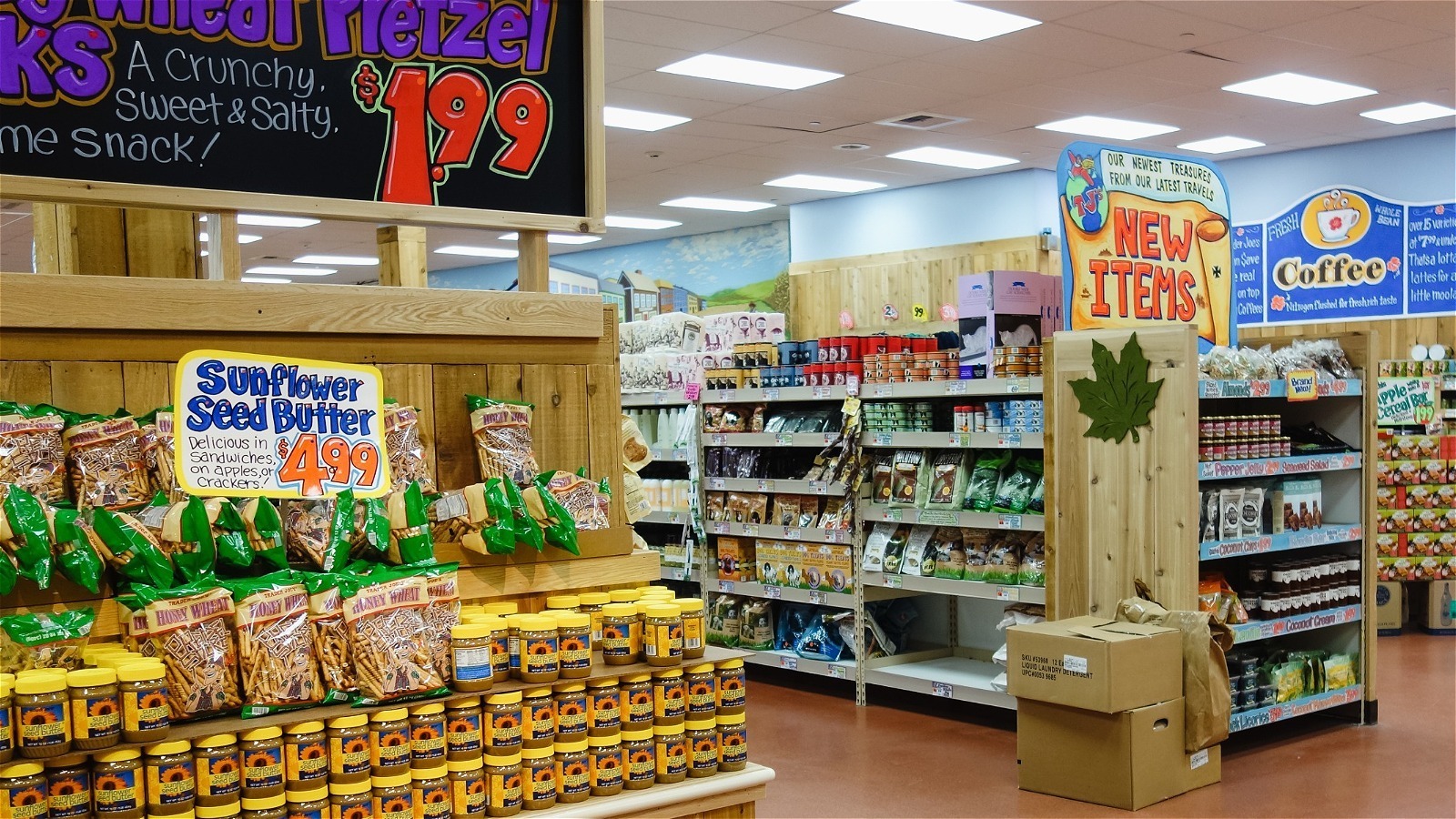 Trader Joe's Fans Are Pumped To Grab These Organic Italian Pastas