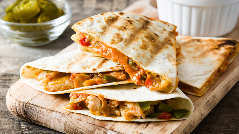 grillled chicken quesadillas 