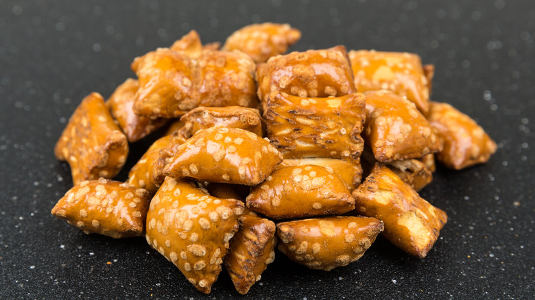 Peanut butter pretzel nuggets